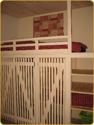 lit mezzanine